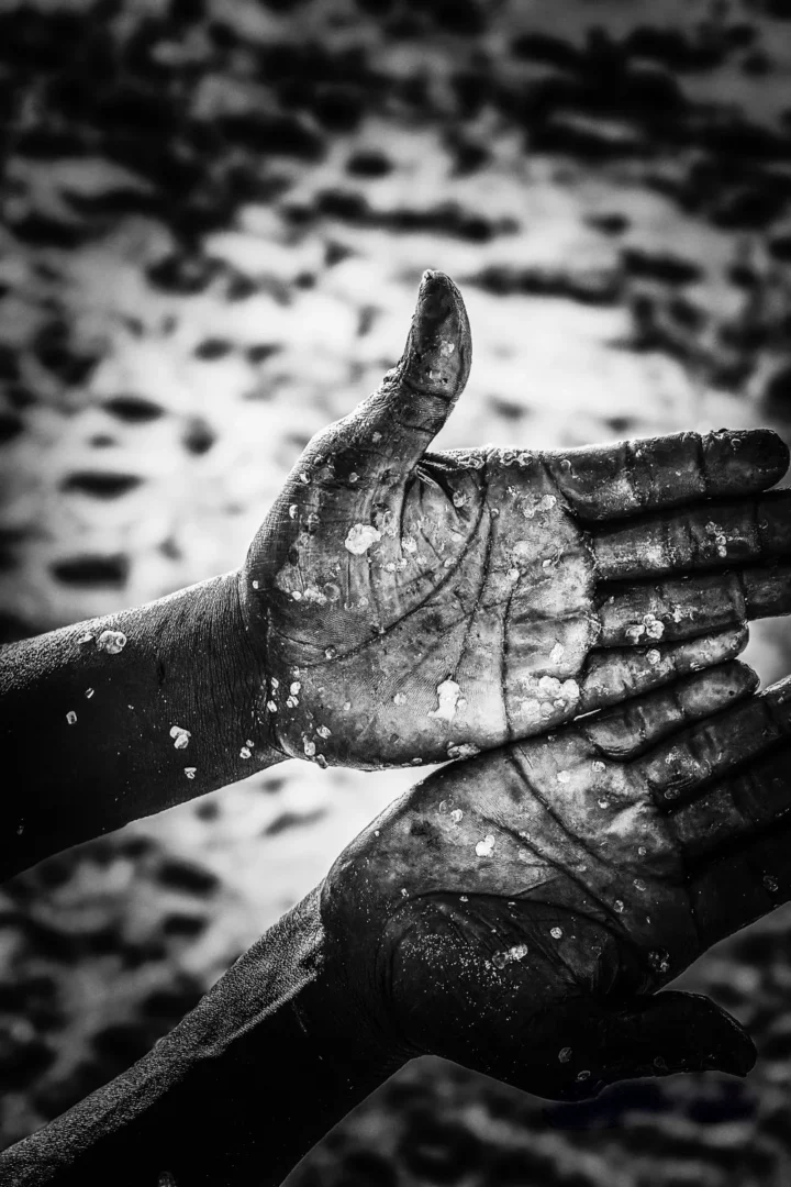 Hands of Salt / Mãos de Sal